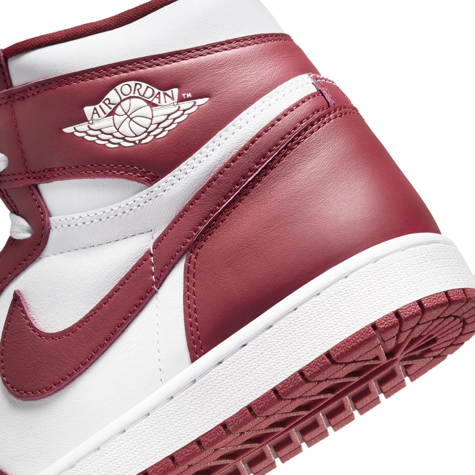 Air Jordan 1 Retro High OG 'Team Red'