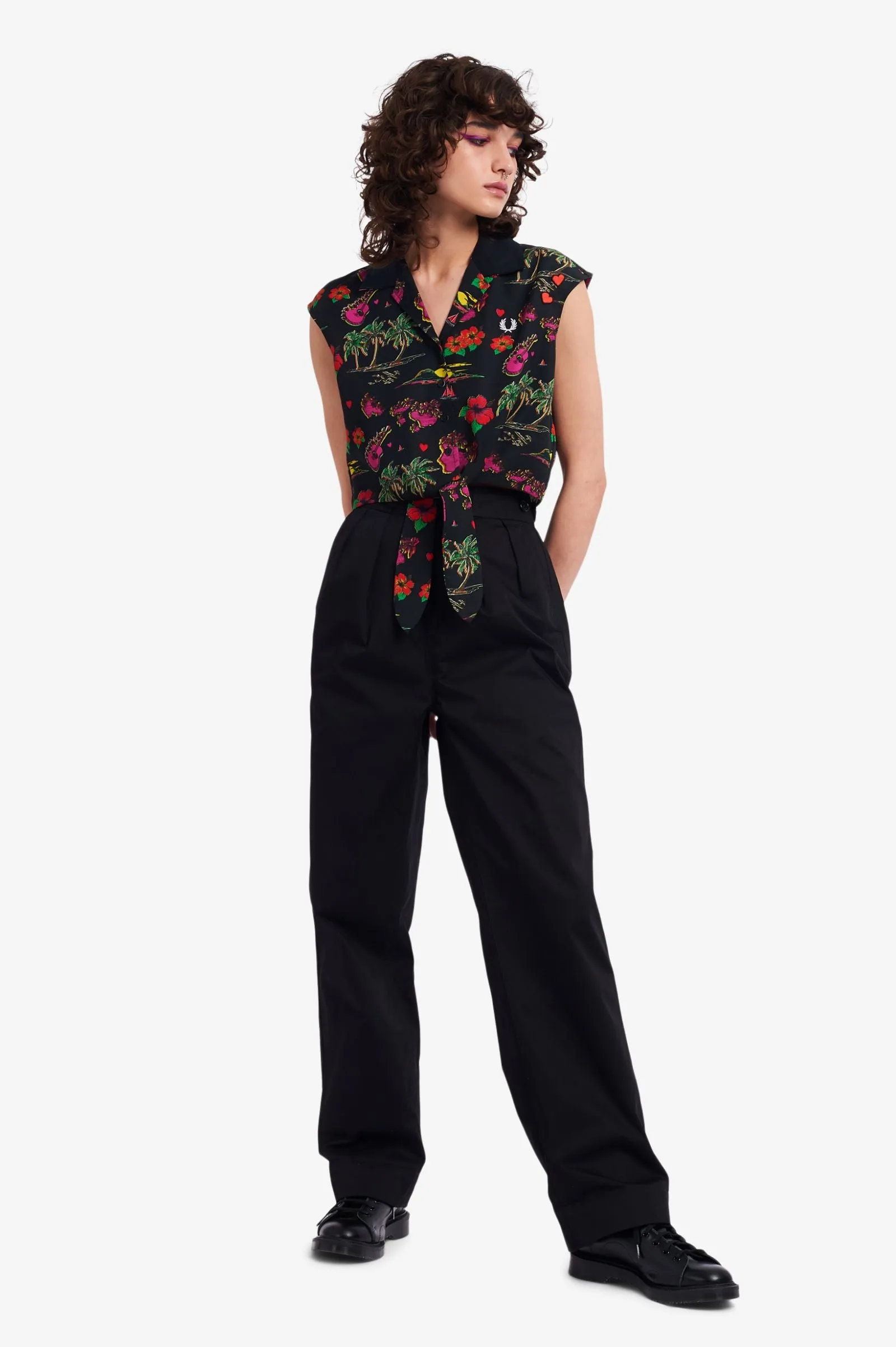 Amy Winehouse Black Hawaiian Print Tie-Front Shirt