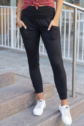 Black High Waist Pleated Pocketed Leggings