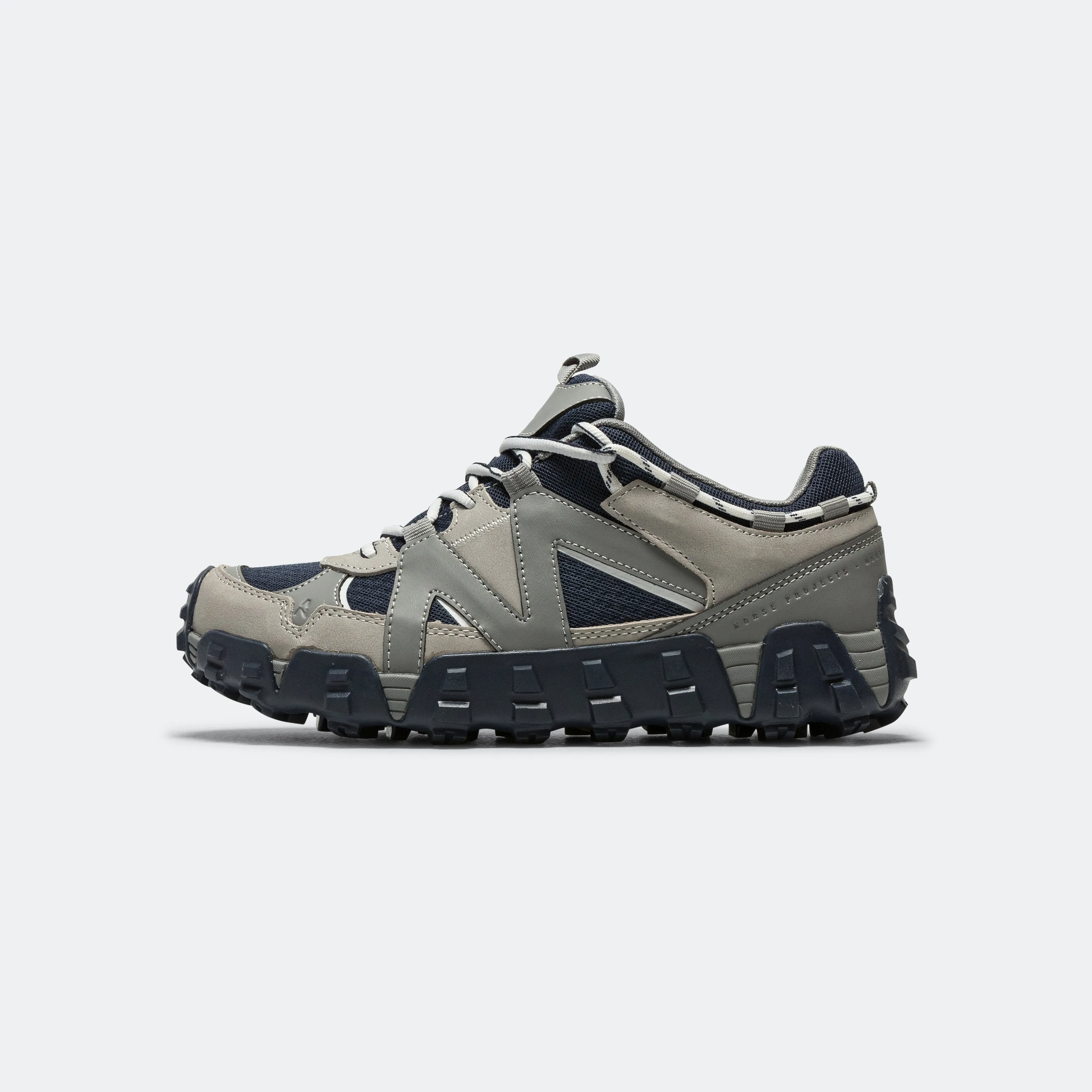 Climbing Runner - Slate Grey