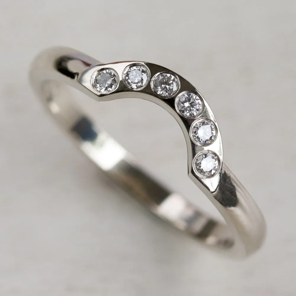 Diamond Half-Circle Contour Band