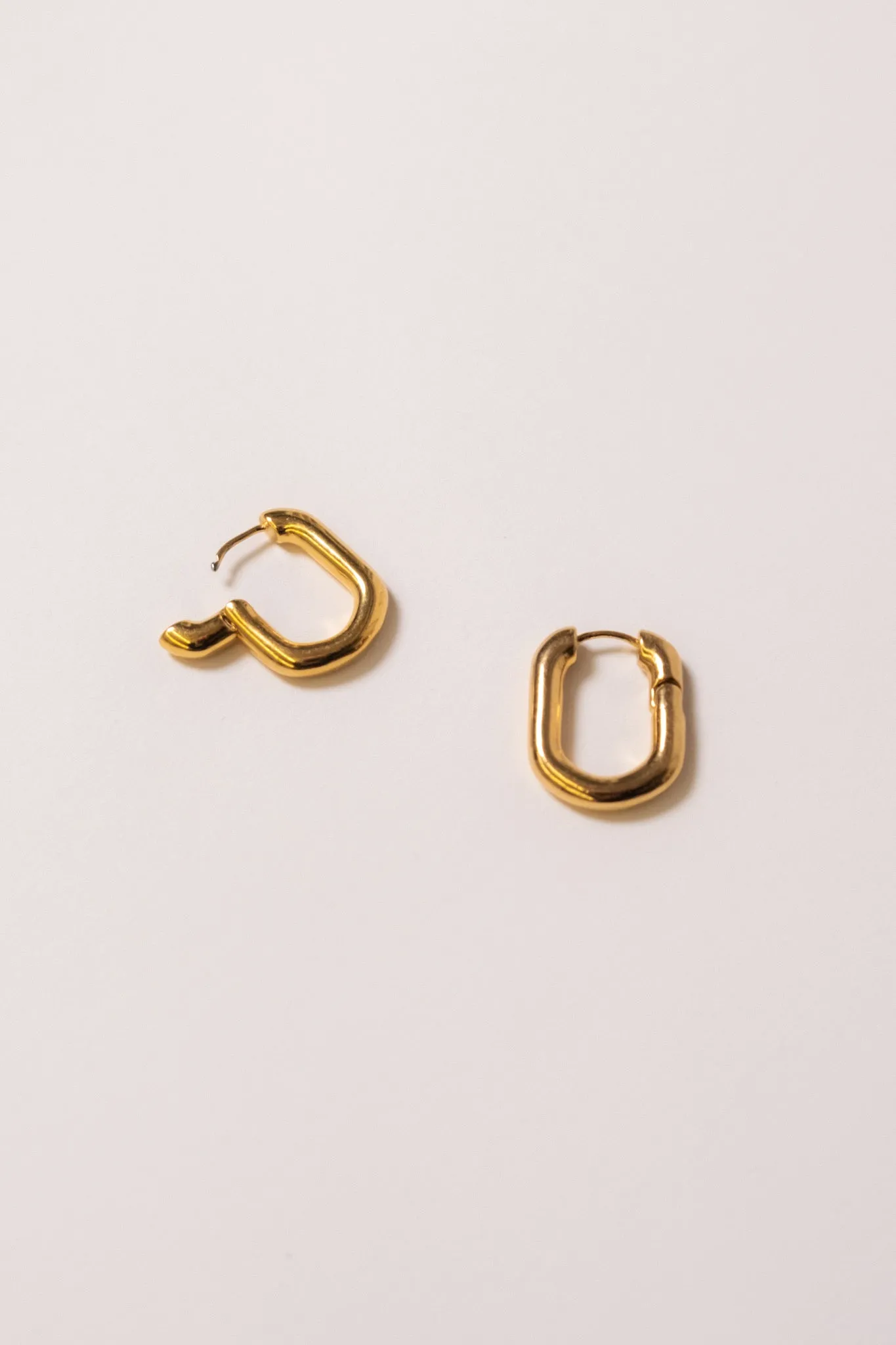 Eva Simple U Hoops