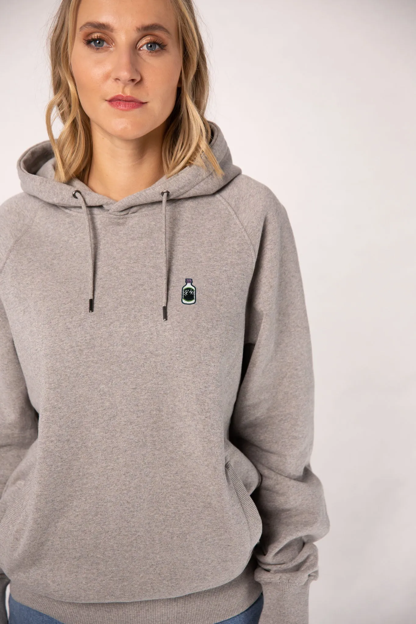 Kleiner Feigling | Bestickter Bio-Baumwoll Frauen Hoodie