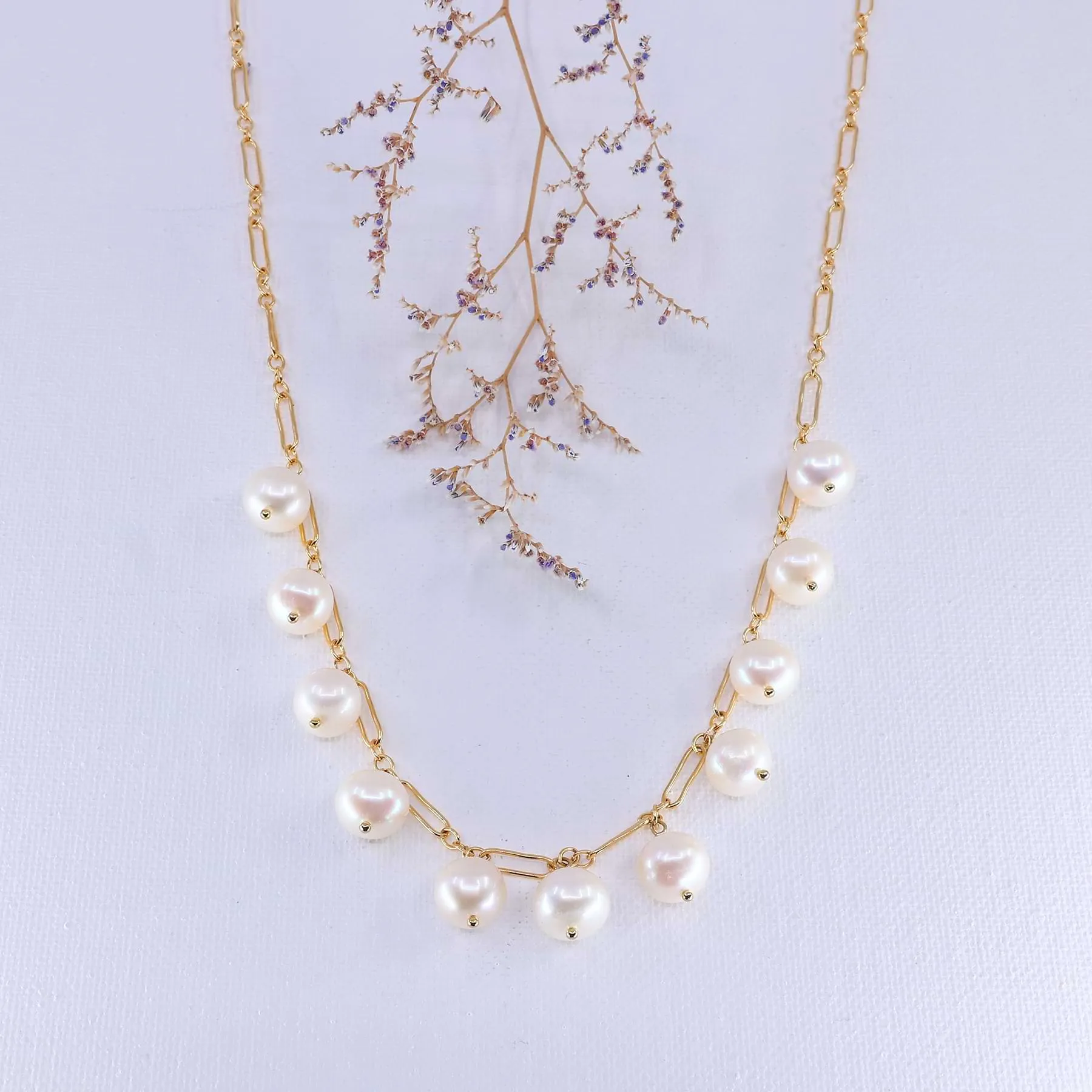 Maeve - Freshwater Pearl Gold Link Necklace