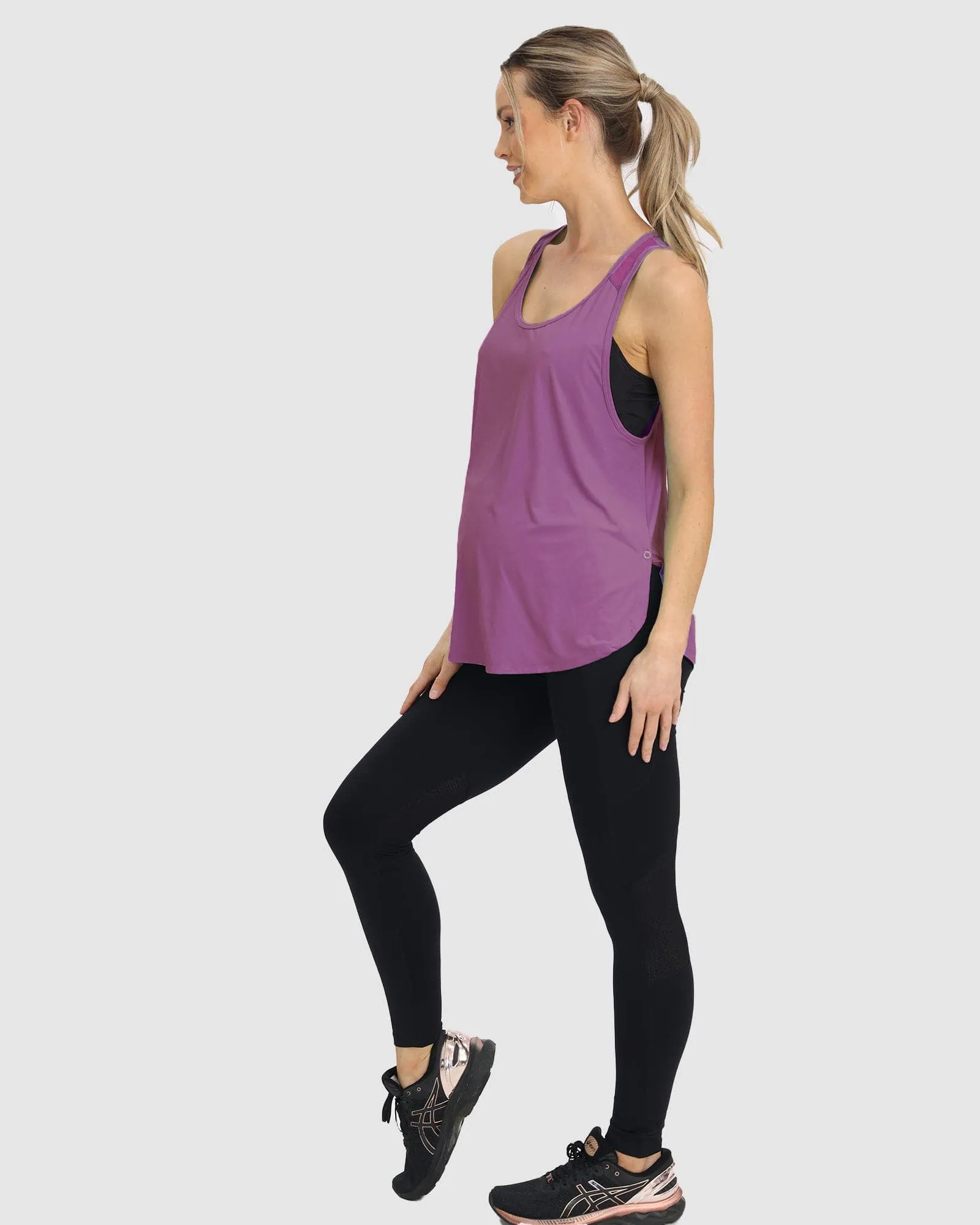 Maternity Gym Tank Top in Purple