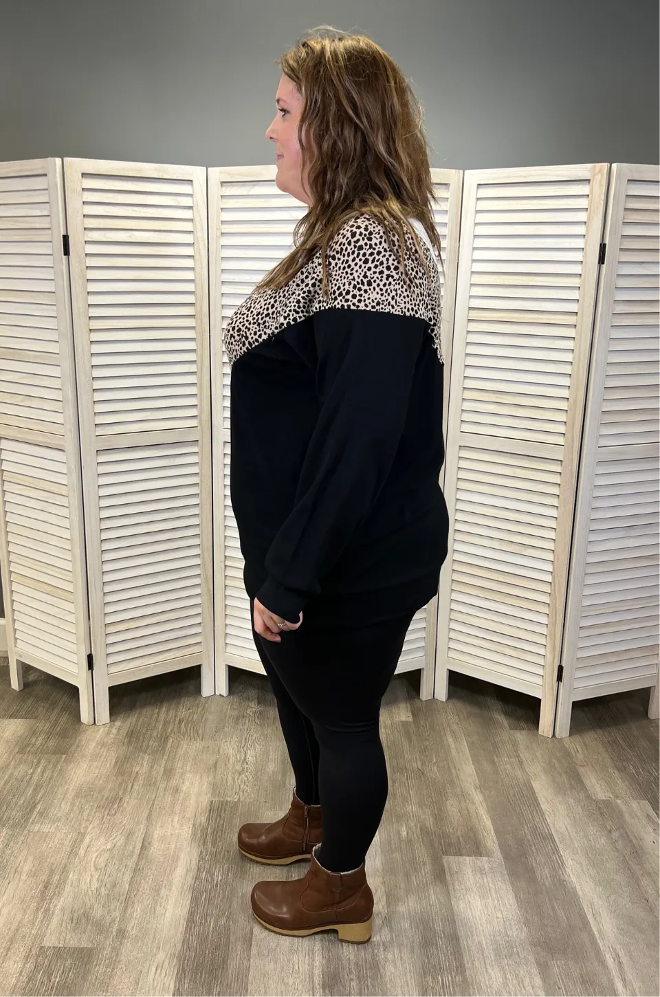 Oversized Chevron Nursing Sweatshirt- Cheetah Black/Cream