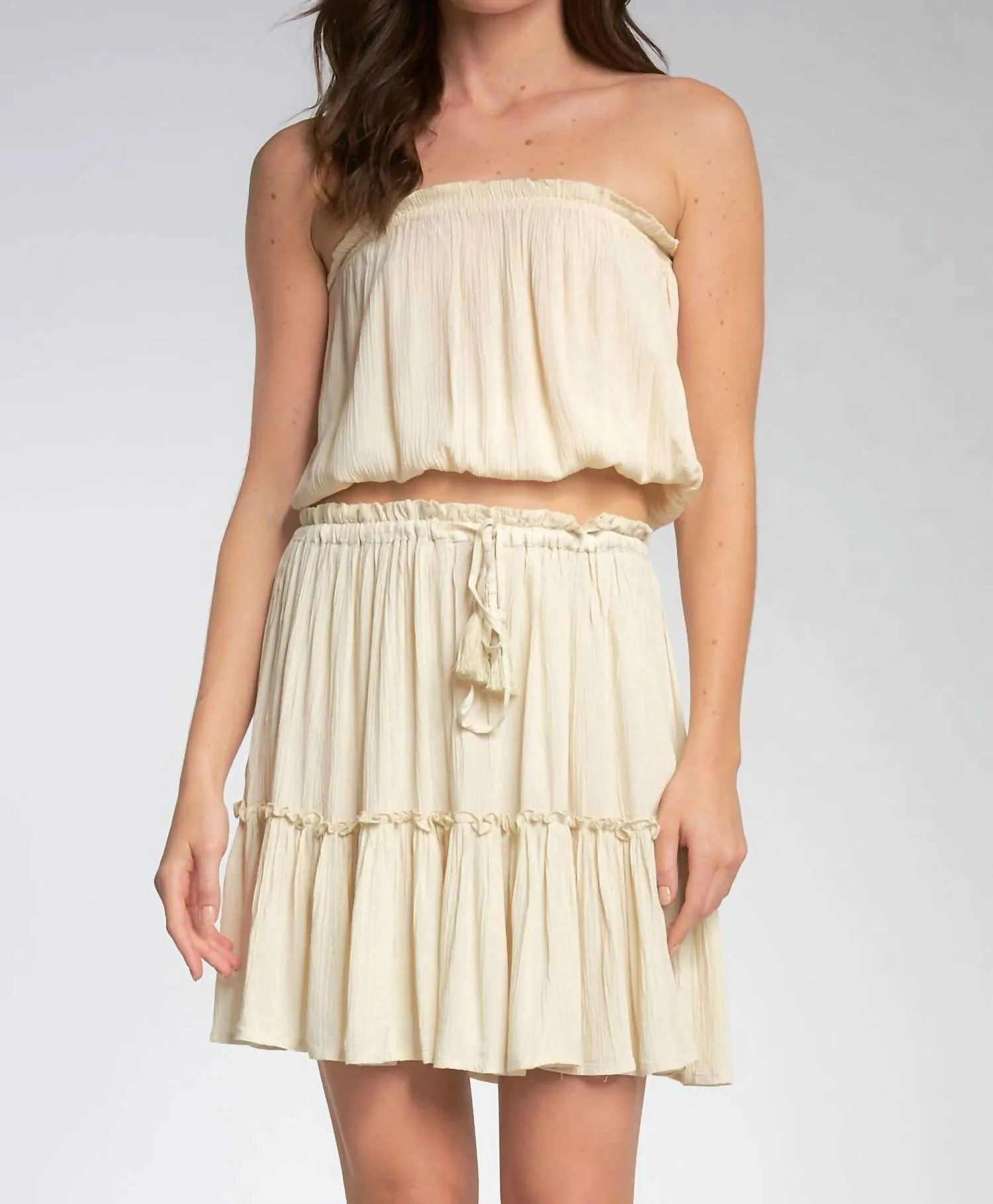 "neena" Strapless Tube Top In Natural