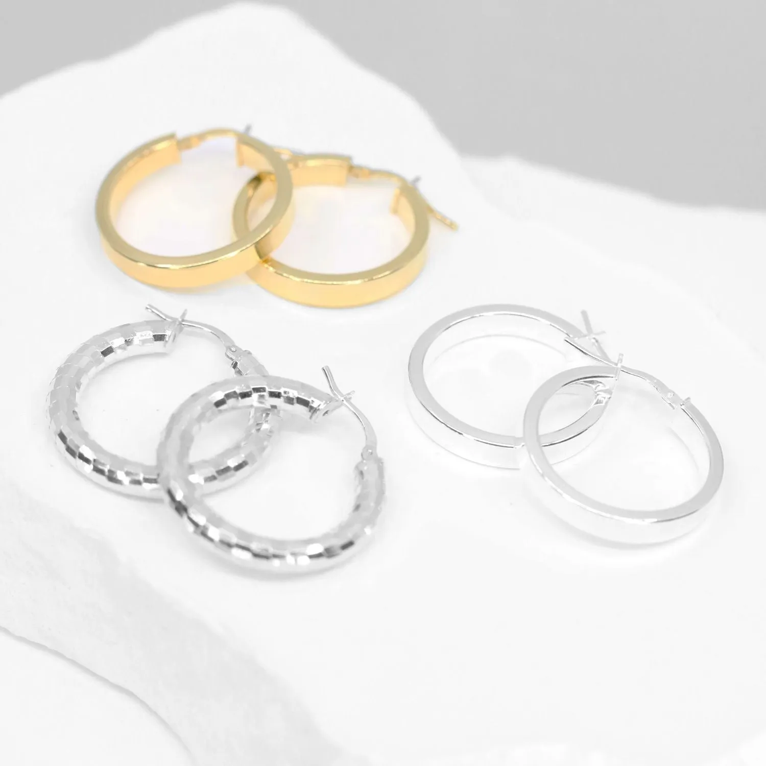 Roma Medium Block Hoop Earrings (Silver)