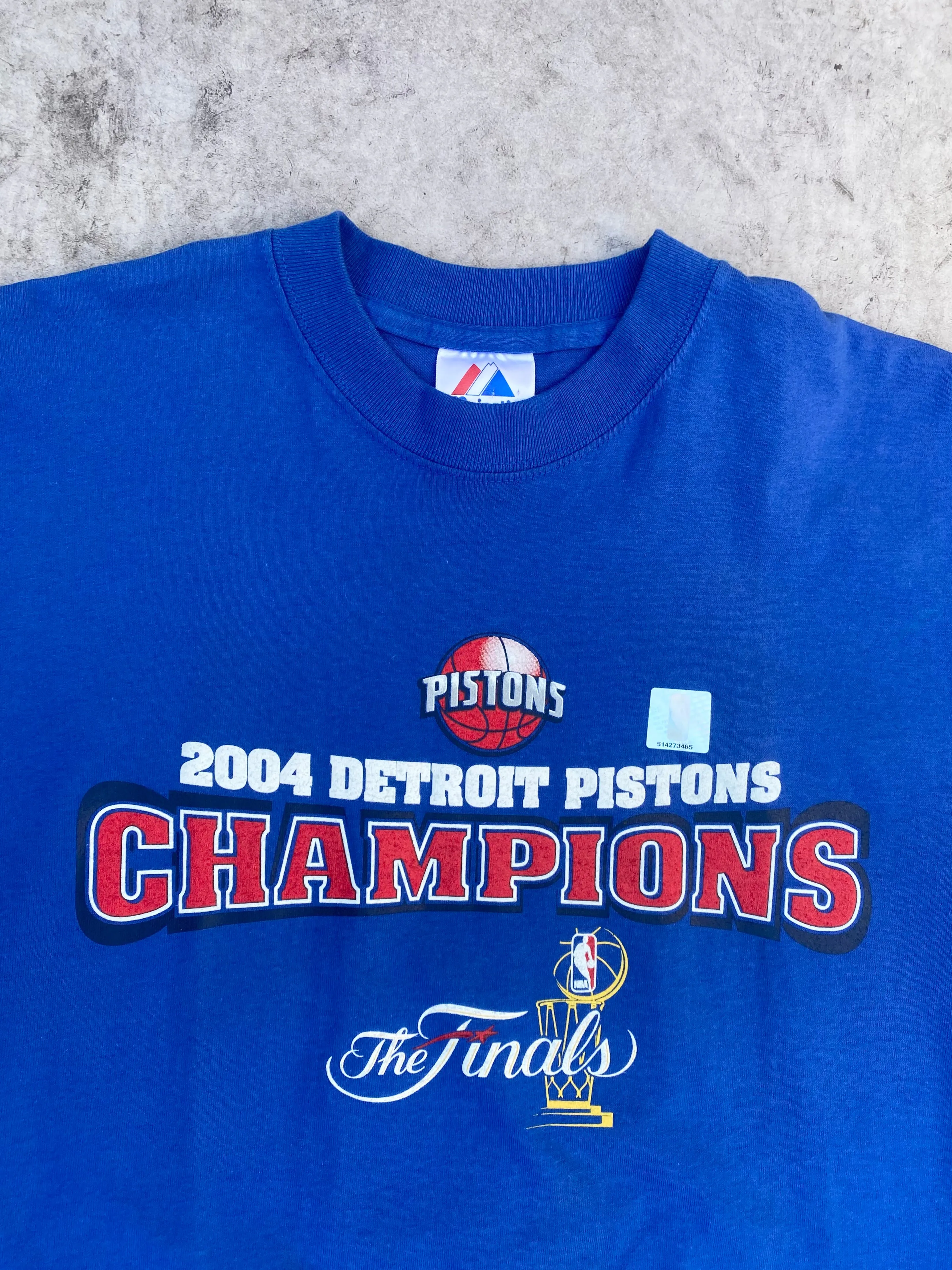 Vintage 2004 Detroit Pistons NBA Champions Tee (L)