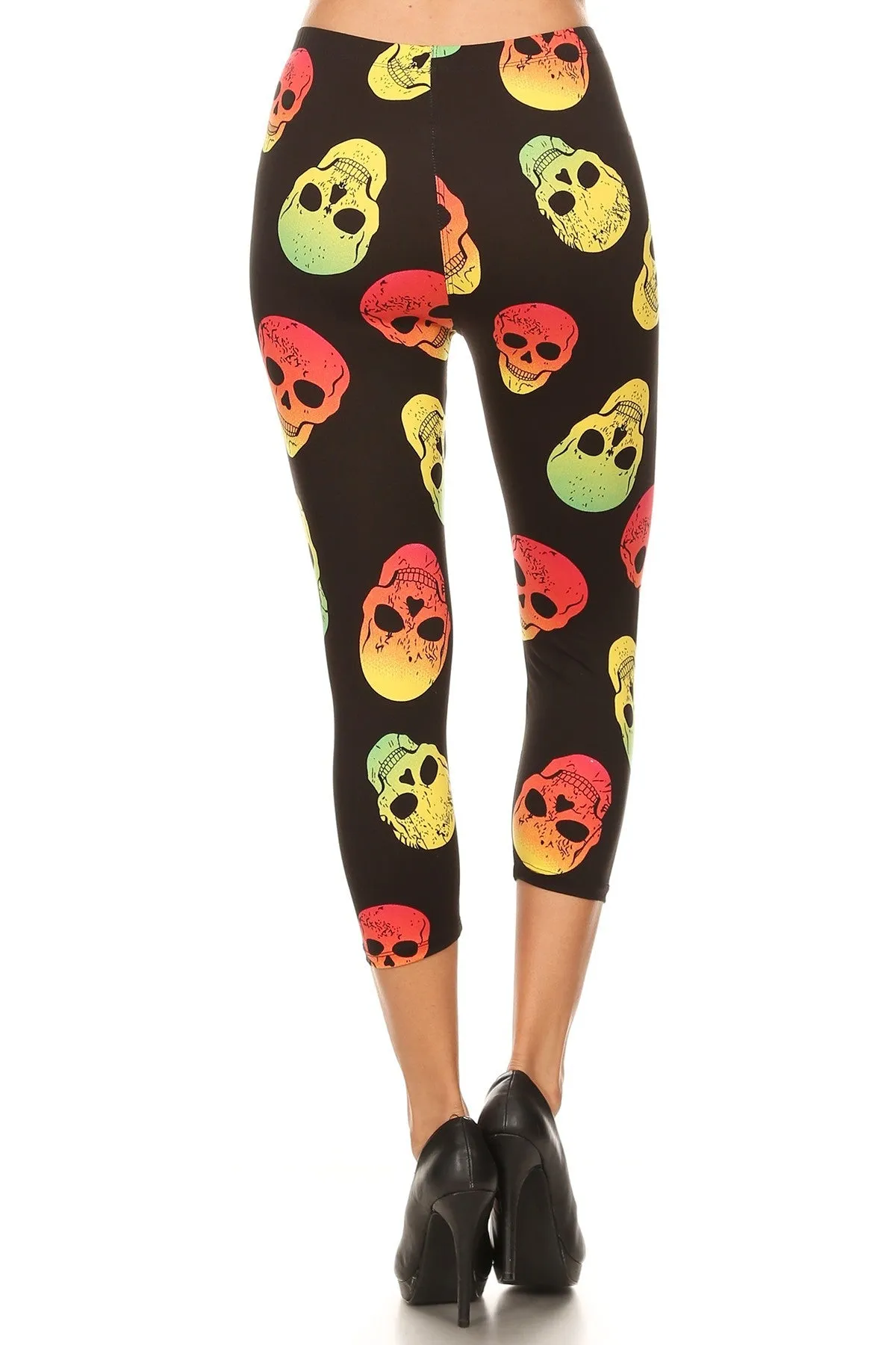 Women's Plus Neon Skulls Printed Cropped Capri Leggings