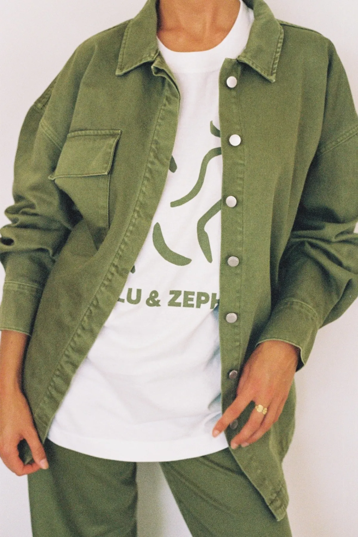 Zulu & Zephyr Sports Tee - Olive